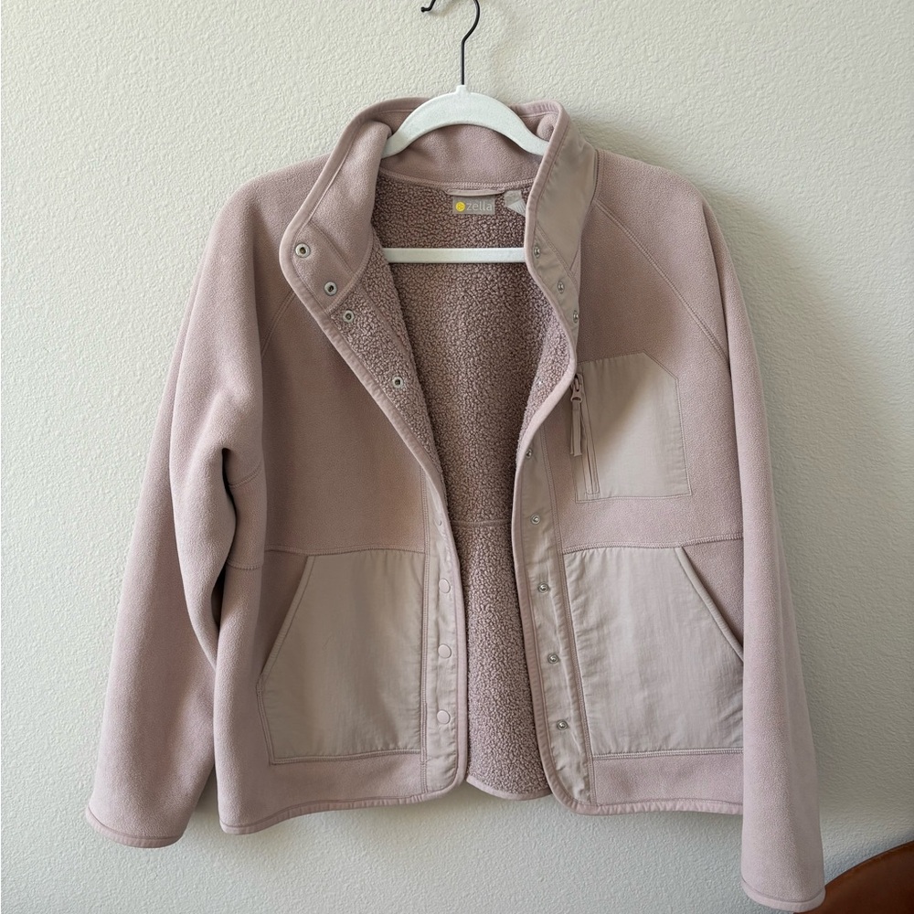 Like new Zella fleece jacket